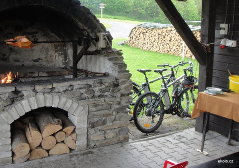 Uphill dobíjení na cestě