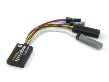 Tuningový čip SpeedBox B.tuning nabízí jedinečné spojení vašeho elektrokola s mobilním telefonem. Chytrá aplikace Vám dovolí monitorovat funkce elektrokola v reálném čase a využít tak jeho potenciál naplno.
