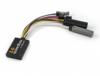 Spolehlivý tuningový čip třetí generace pro elektrokola s motorem Bosch 2020 s možností nastavení rychlostního limitu elektrokola.
