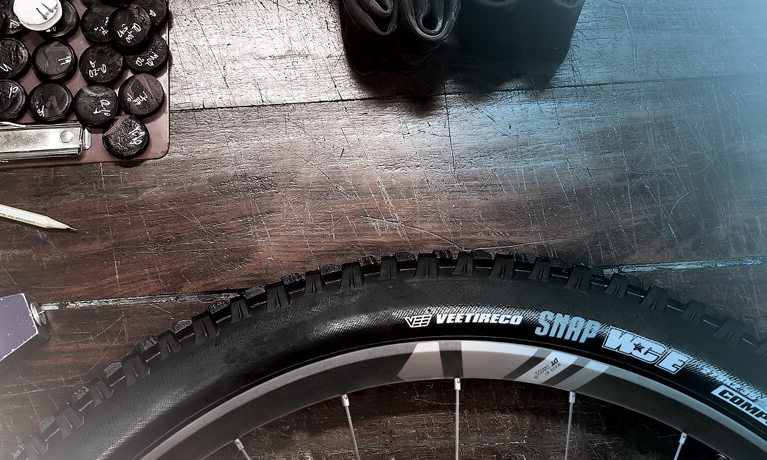 BOTTECCHIA B33 Teaser - Bazar